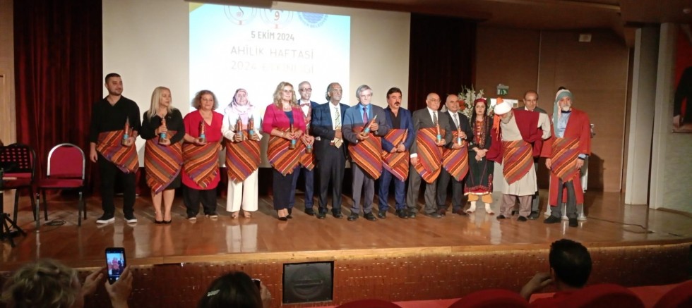 Hacı Bektaşi Veli’nin Günümüz İnsanına Öğütleri